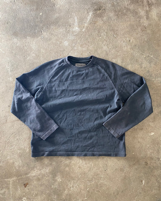 uniform t-shirt (longsleeve)— washed grey