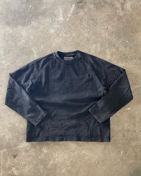 uniform t-shirt (longsleeve) — washed black