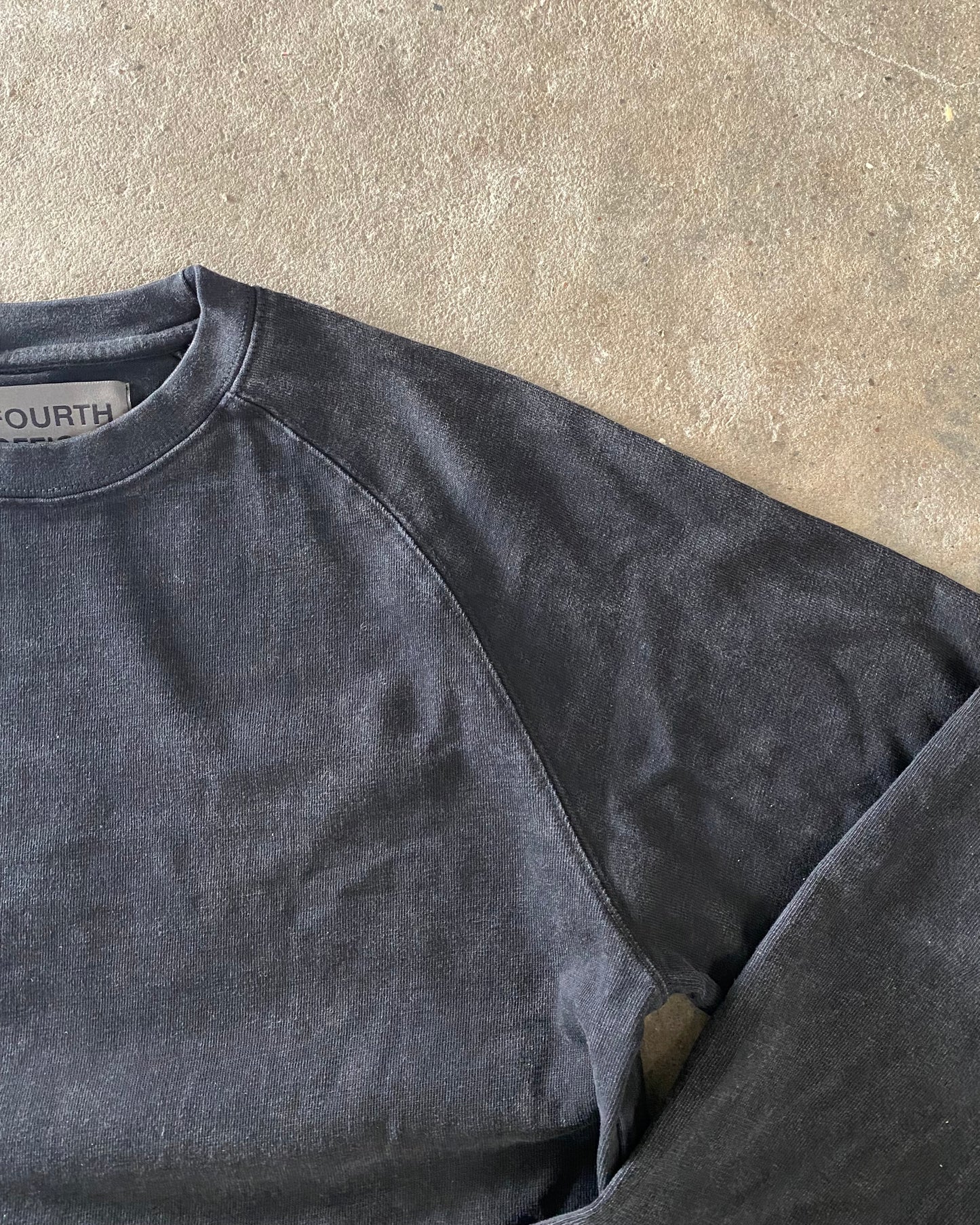 uniform t-shirt (longsleeve) — washed black